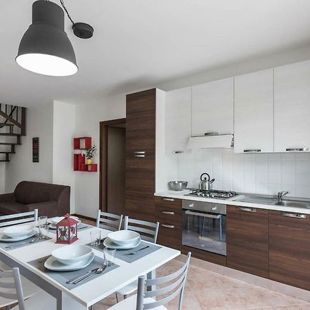 Dimora Ronchi Apartment Ronchi  ภายนอก รูปภาพ