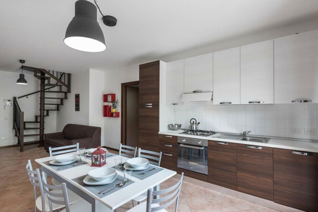 Dimora Ronchi Apartment Ronchi  ภายนอก รูปภาพ